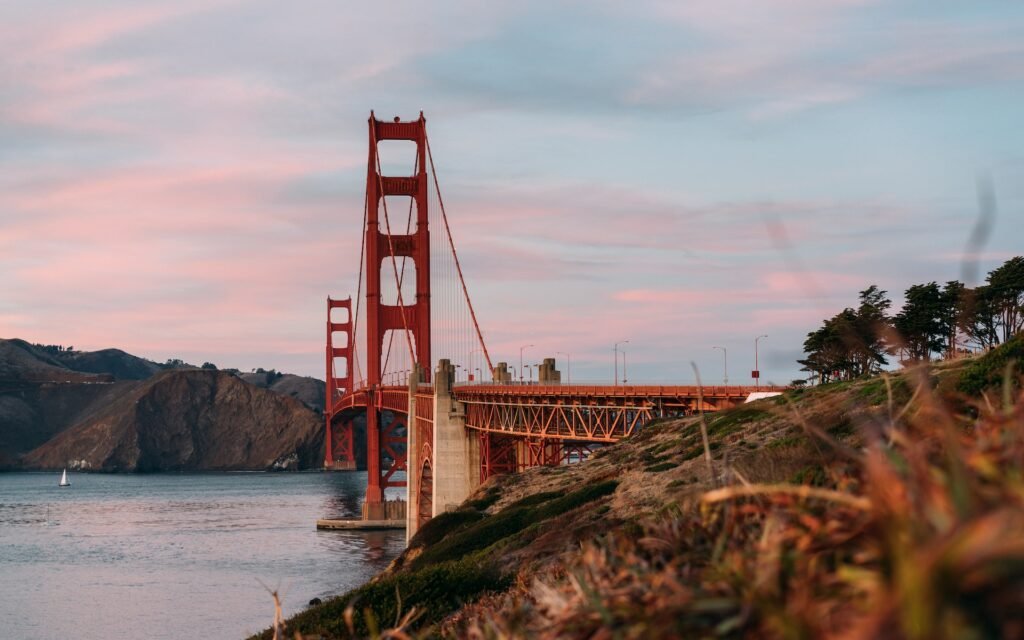 the Golden Gate Bridge & Vista Point