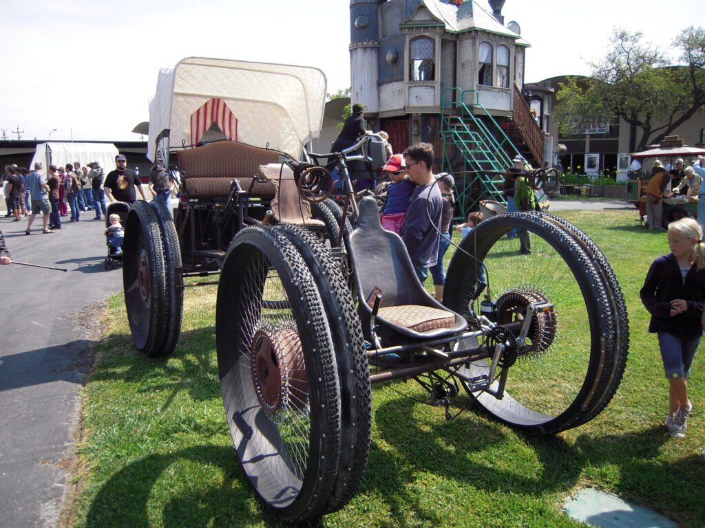 the San Mateo Arts & Crafts Fair