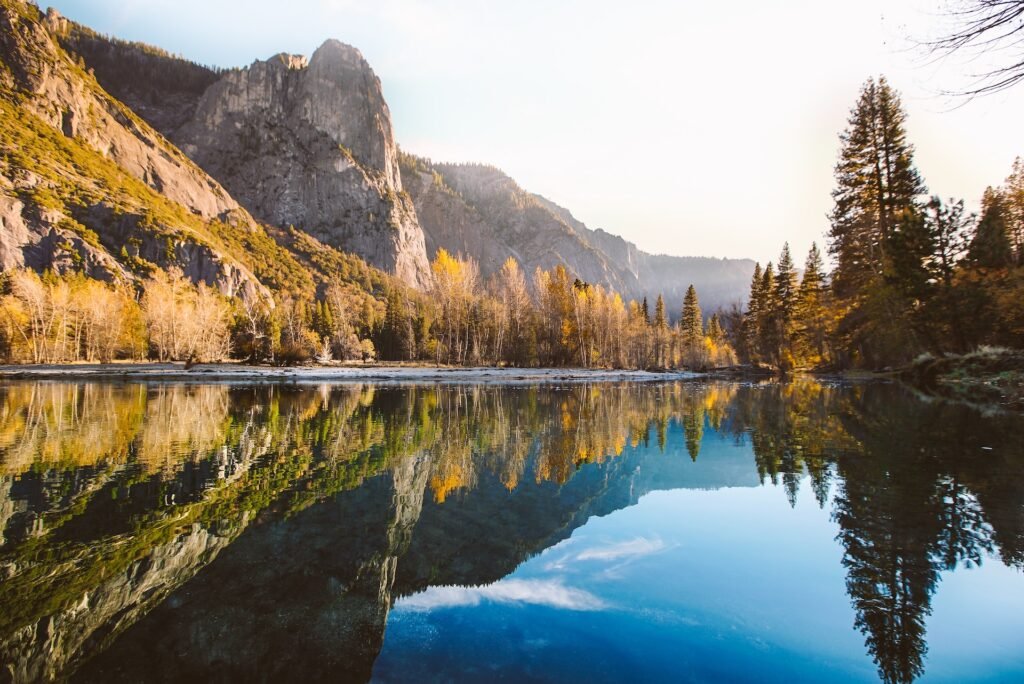 Walking around Mirror Lake, Yosemite National Park