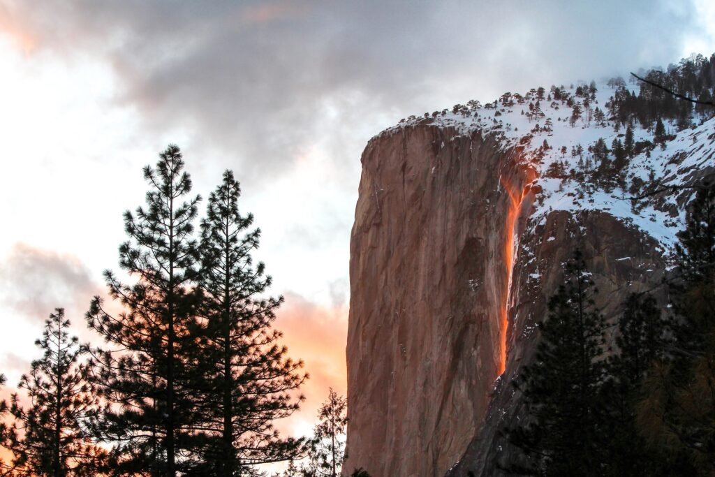 The fire fall phenomena at Horsetail Fall, Yosemite