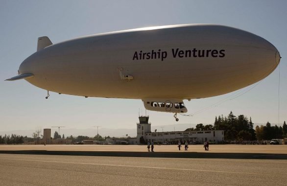 1280px-285022main_airship_ventures_1600-1200